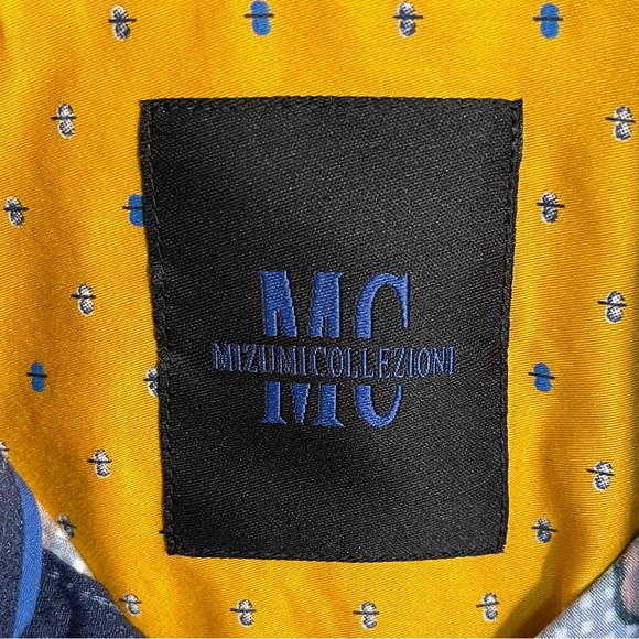 Mizumi‎ Couture Guitar Dress Shirt - Picture 8 of 12